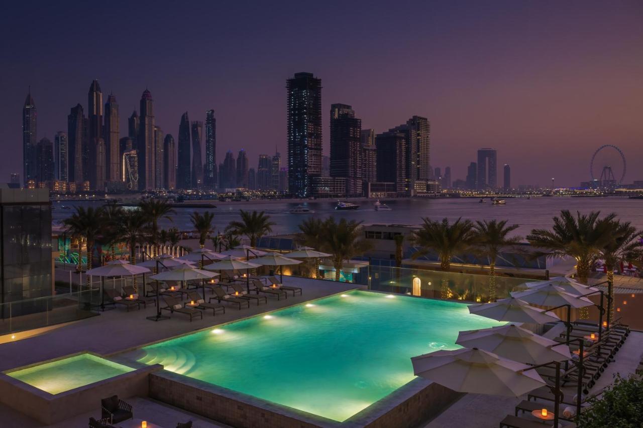 Radisson Beach Resort Palm Jumeirah Dubái Exterior foto
